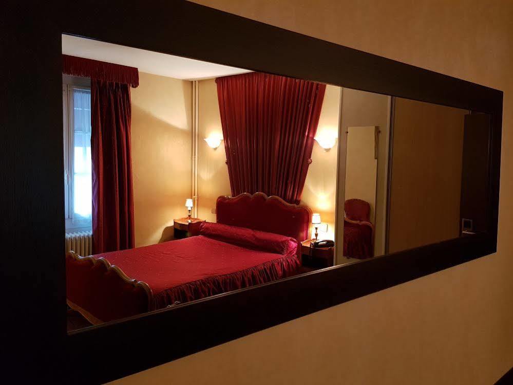 Hostellerie Du Grand Sully Exterior photo